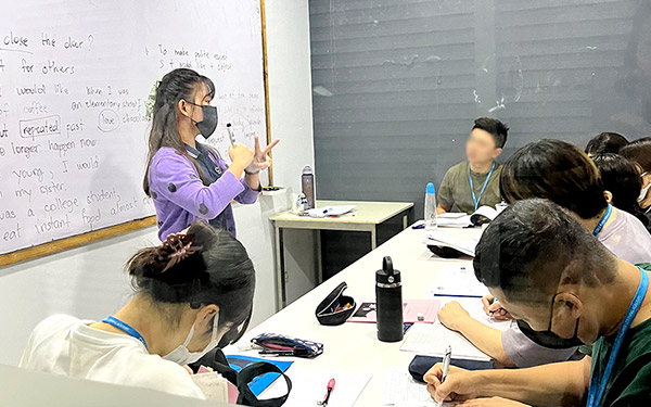 필자닷컴이 직접 촬영한 그룹수업 사진